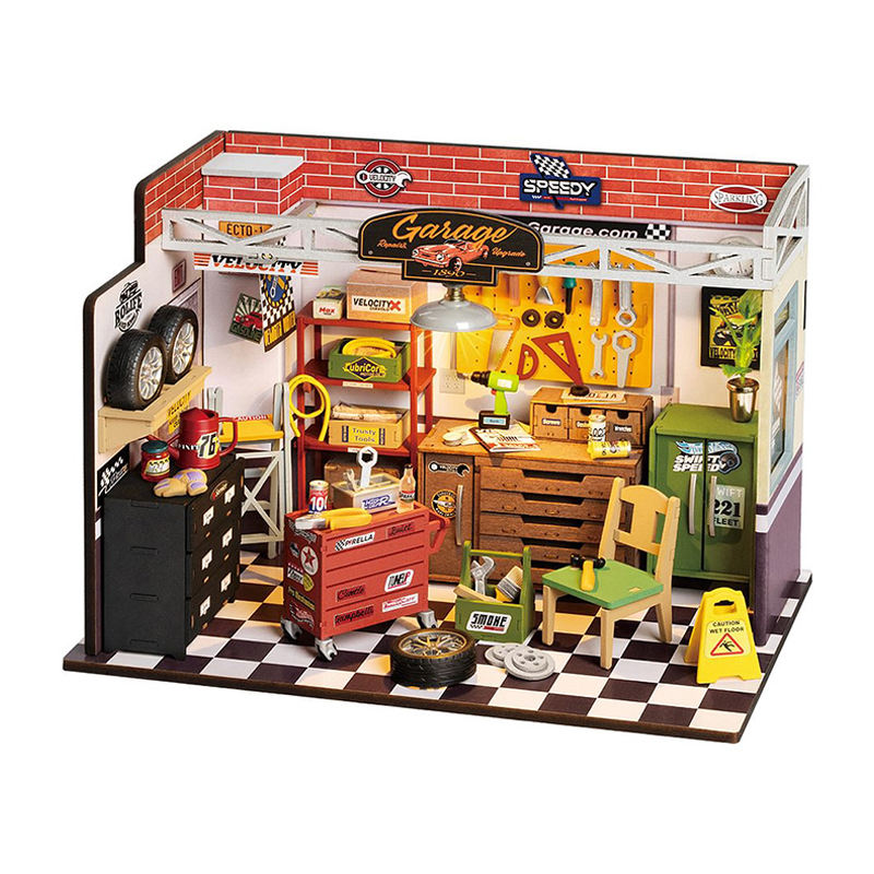 Miniature Garage Shop - Room DIY Kit With Mini Tool Decorations